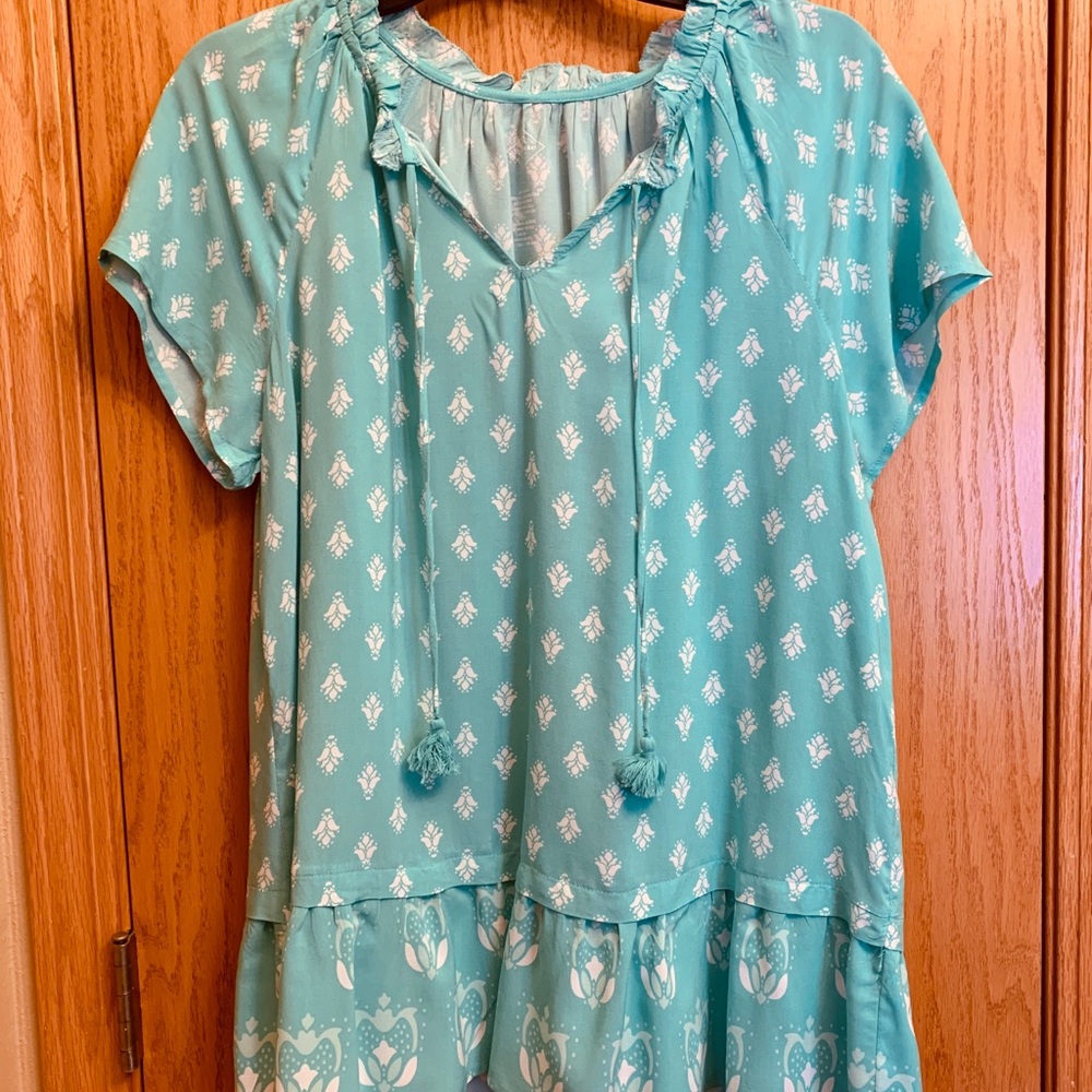 🌹FINAL PRICE 🌹 St. John Bay Blouse if it doesn’t sell it’s off to Goodwill